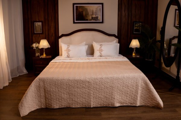 Regal Embroidery Sheet Set with satin stitching – 3 pcs